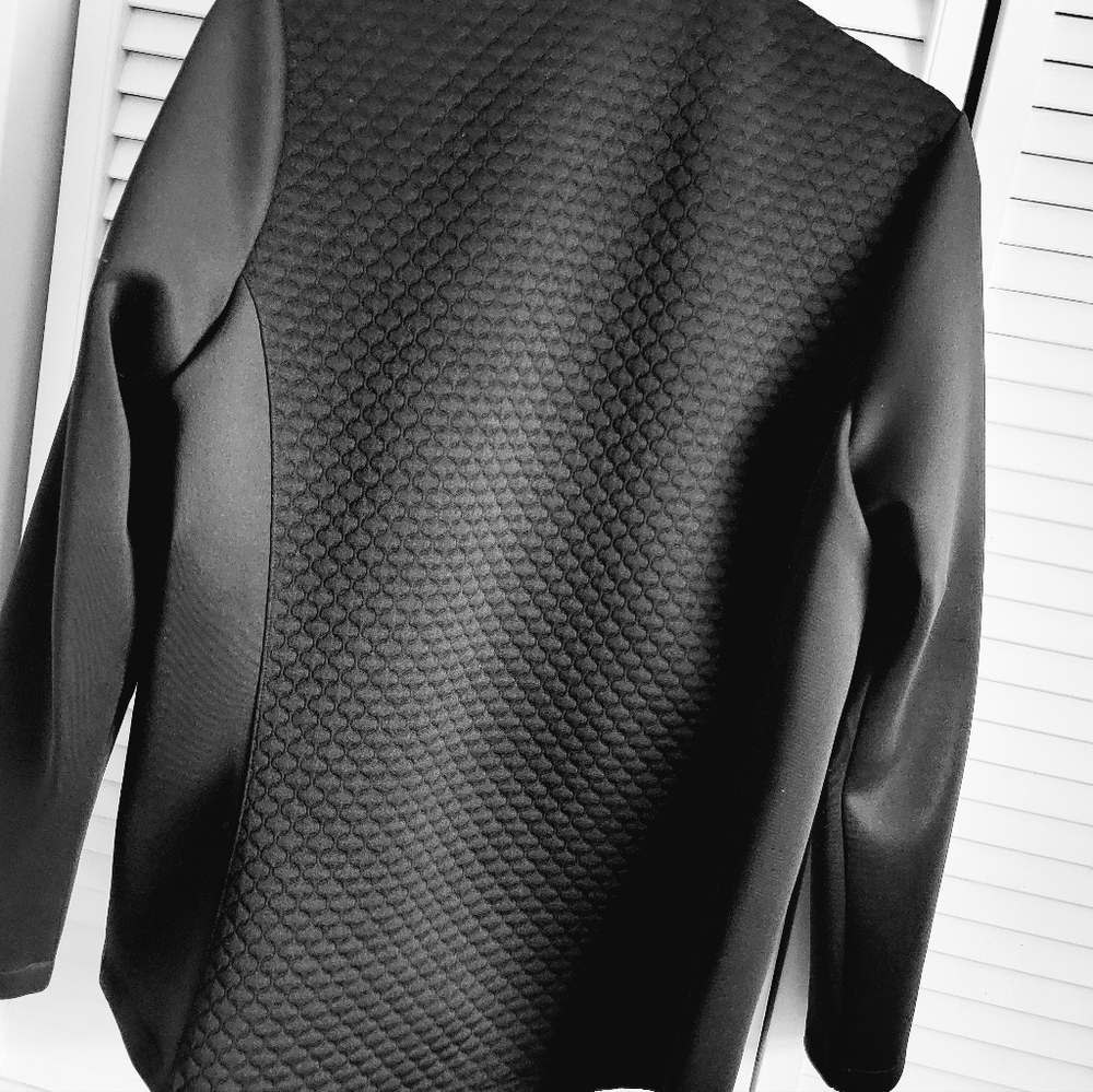 Greg Norman Ladies Zip jacket Lg